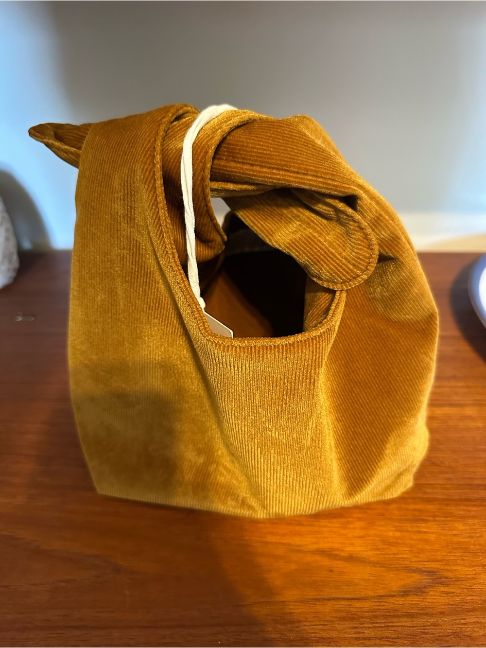 Merit Beauty Signature Bag